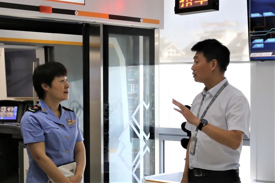 2.webp.jpg 2.webp.jpg